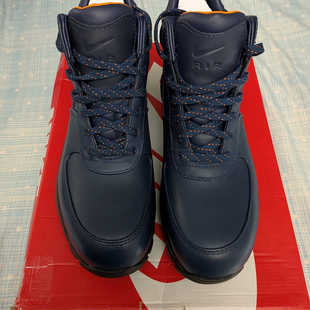 Nike Air Max ACG Goadome Boots. Team Navy, Orange.